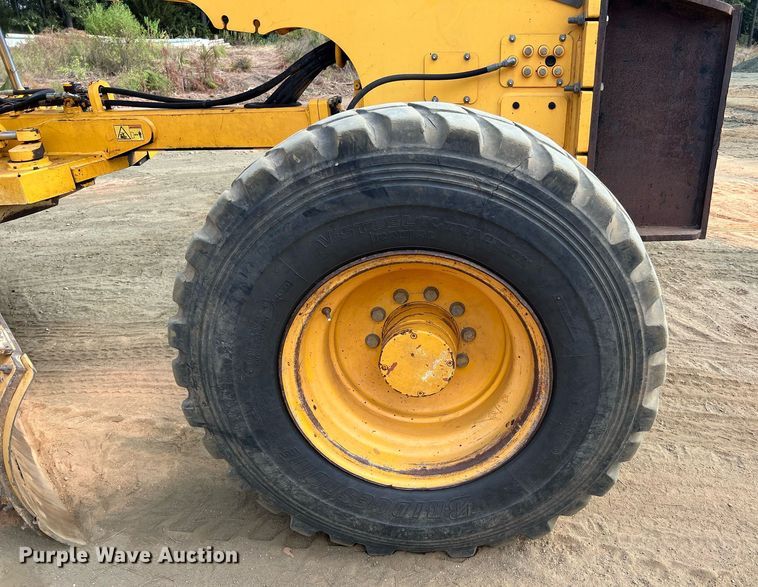 image for item DQ2147 2008 Volvo G930  motor grader