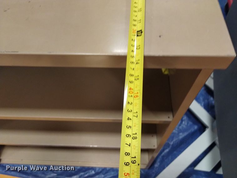 image for item EO9903 (3) metal shelves