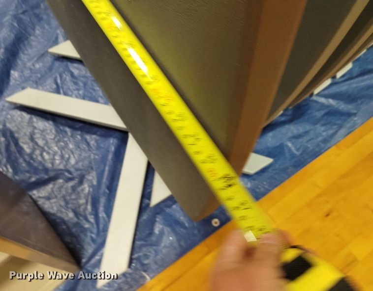 image for item EO9904 (34) plastic tables