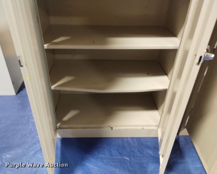 image for item EO9905 (5) metal cabinets