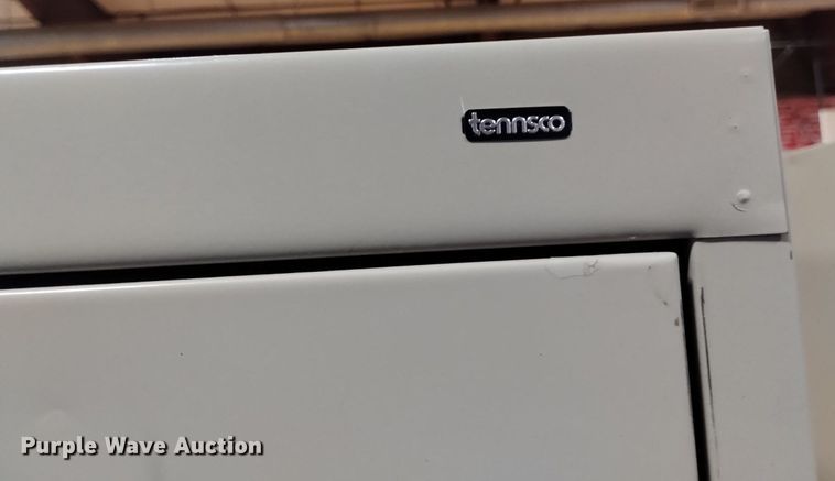 image for item EO9905 (5) metal cabinets