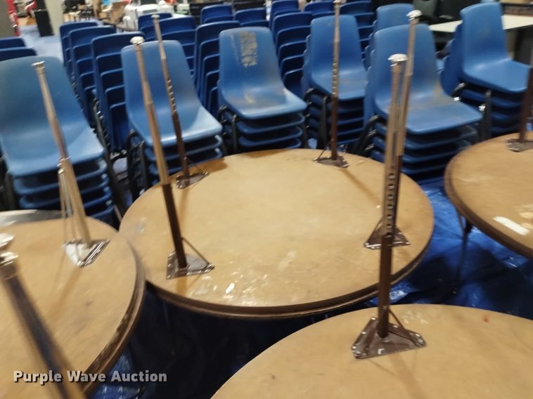 image for item EO9910 (12) 48" diameter tables