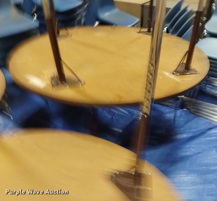 image for item EO9910 (12) 48" diameter tables