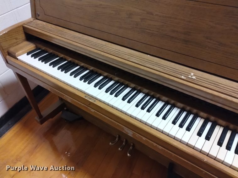 image for item EO9912 (2) upright pianos