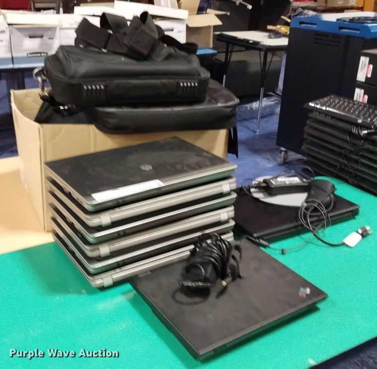 image for item EO9917 (8) laptops