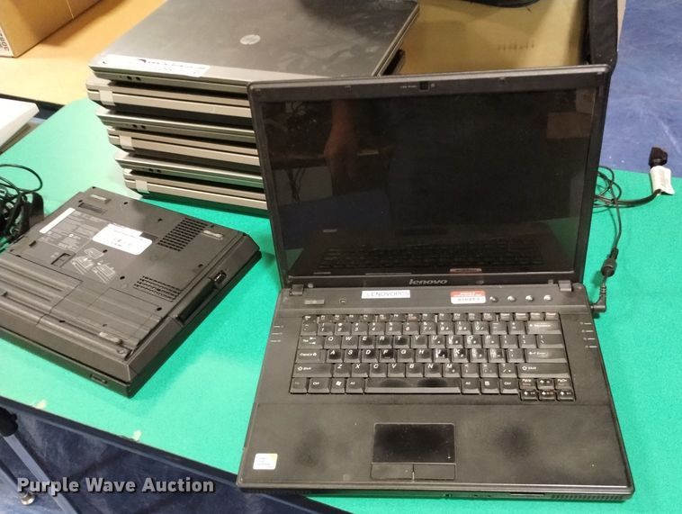 image for item EO9917 (8) laptops