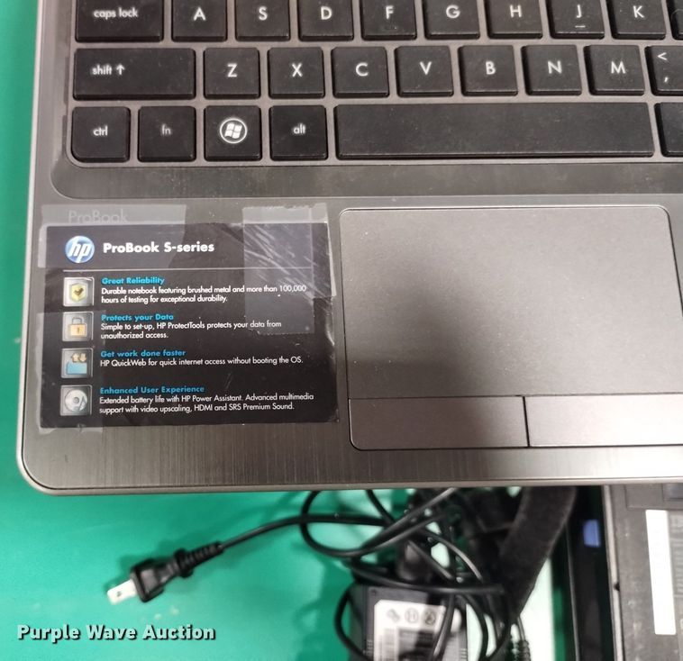 image for item EO9917 (8) laptops