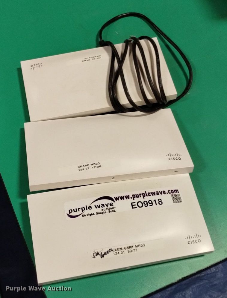 image for item EO9918 (22) Cisco wireless access points