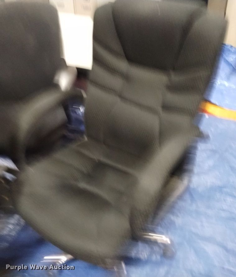 image for item EO9920 (7) chairs