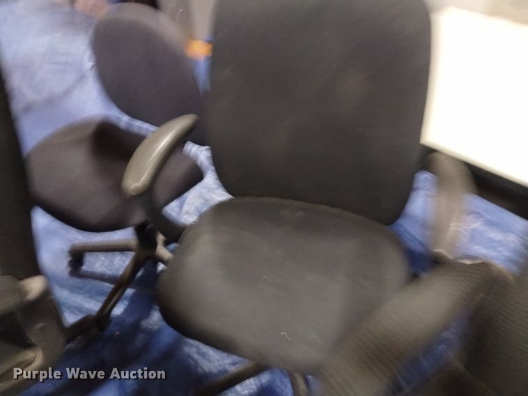 image for item EO9920 (7) chairs