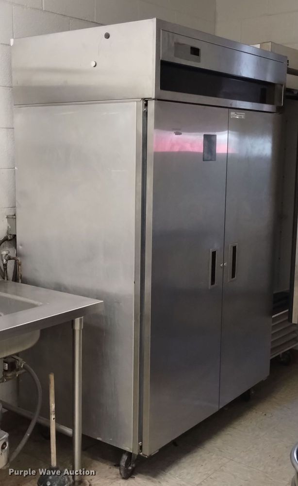 image for item EO9922 Refrigerator