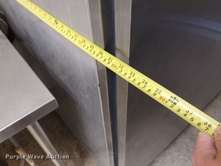 image for item EO9922 Refrigerator