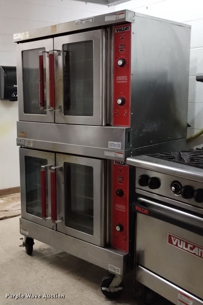 image for item EO9925 1969 Vulcan  double oven