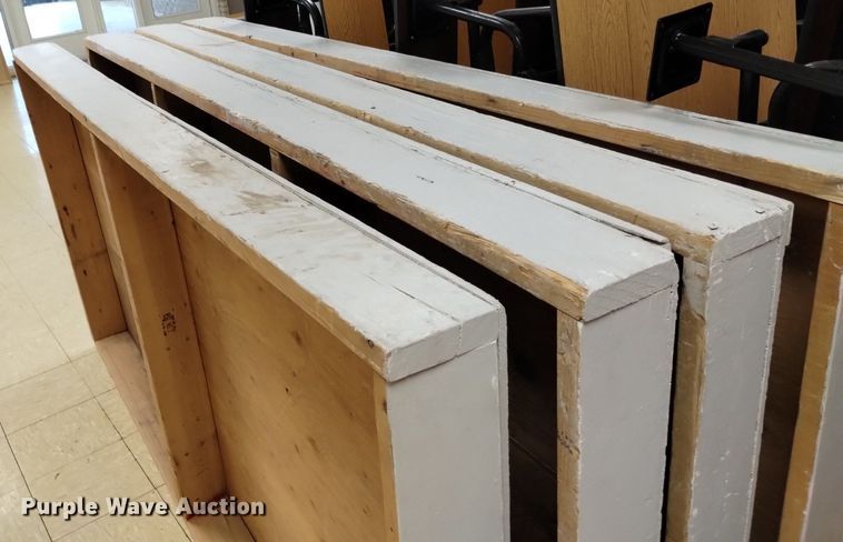 image for item EO9927 (4) wood risers