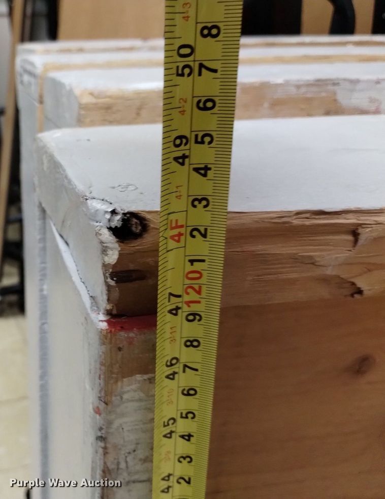 image for item EO9927 (4) wood risers