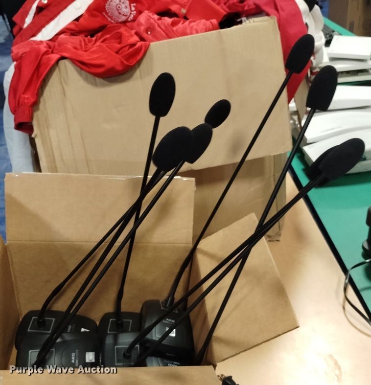 image for item EO9933 Soundcraft Ui16  mixer