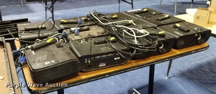 image for item EO9935 (11) 2017 ViewSonic PJ5255 projectors