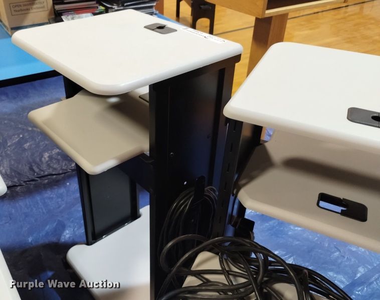 image for item EO9942 (5) standup desks