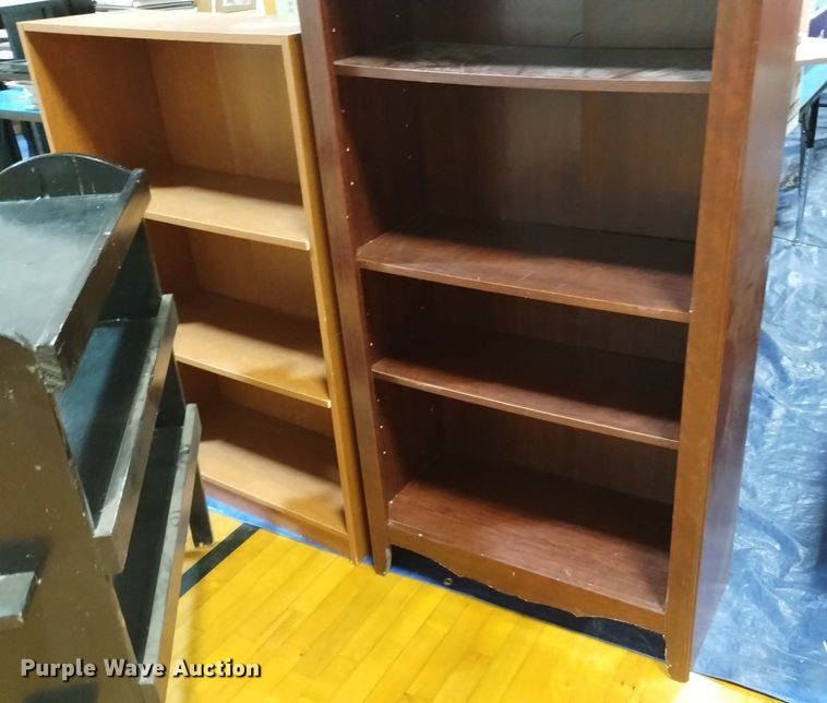 image for item EO9943 (4) wood shelves