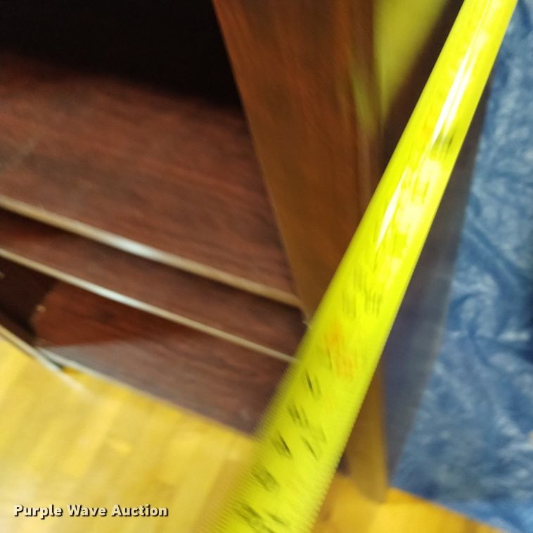 image for item EO9943 (4) wood shelves