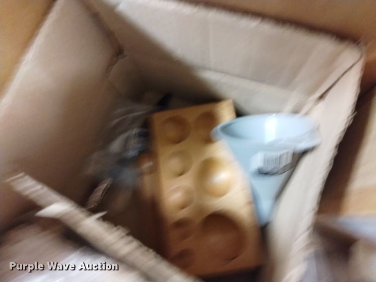 image for item EO9944 Building materials