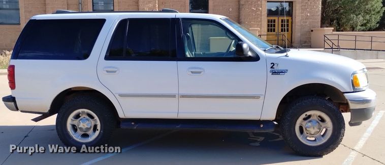 image for item EO9954 1999 Ford Expedition  SUV