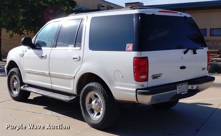 image for item EO9954 1999 Ford Expedition  SUV