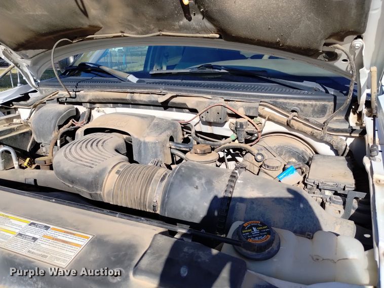 image for item EO9954 1999 Ford Expedition  SUV