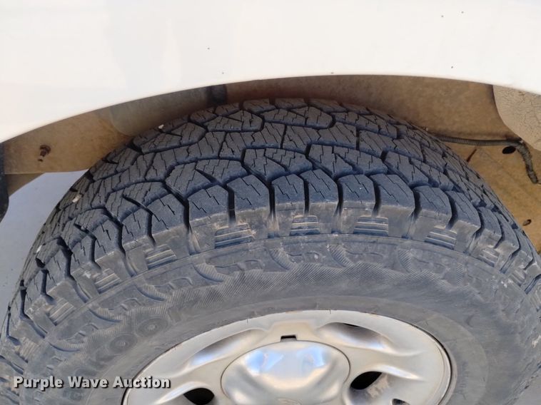 image for item EO9954 1999 Ford Expedition  SUV