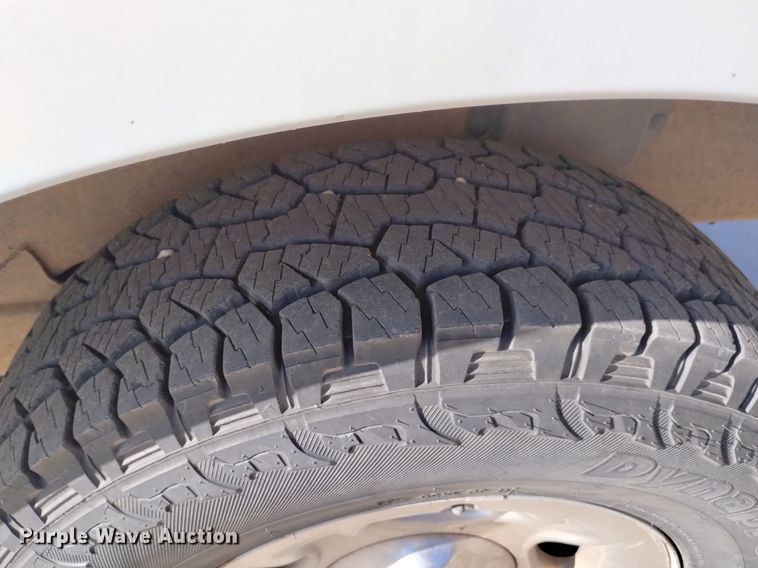 image for item EO9954 1999 Ford Expedition  SUV