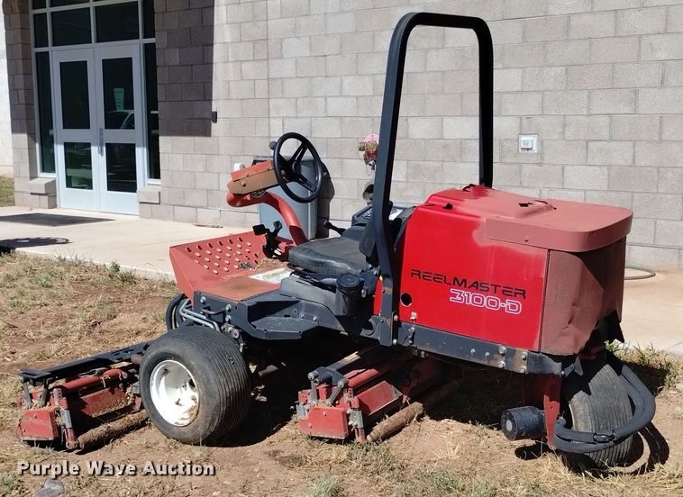 image for item EO9956 Toro Reelmaster 3100-D  reel mower