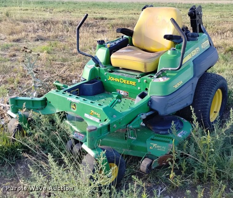 image for item EO9957 John Deere Z830A Ztrak Pro  ZTR lawn mower