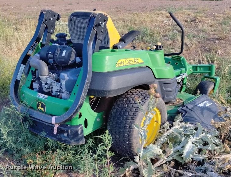 image for item EO9957 John Deere Z830A Ztrak Pro  ZTR lawn mower