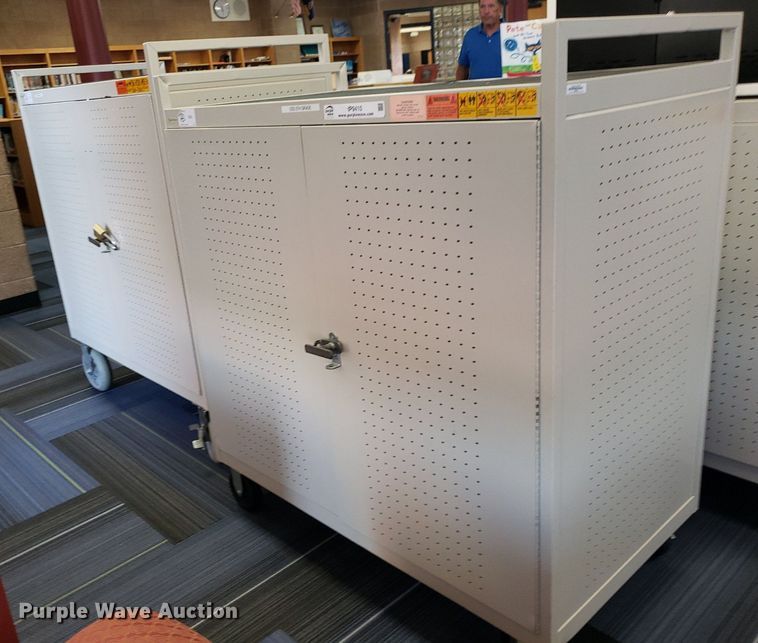 image for item IP9410 (6) charging stations