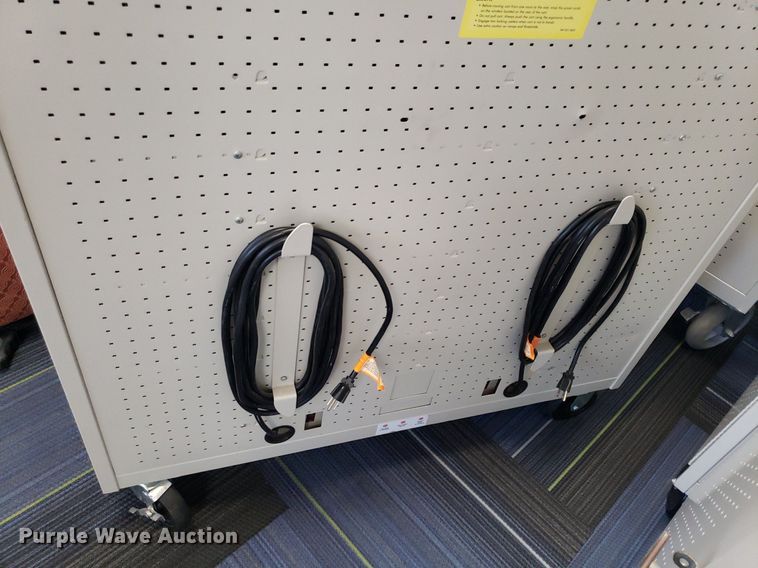 image for item IP9410 (6) charging stations