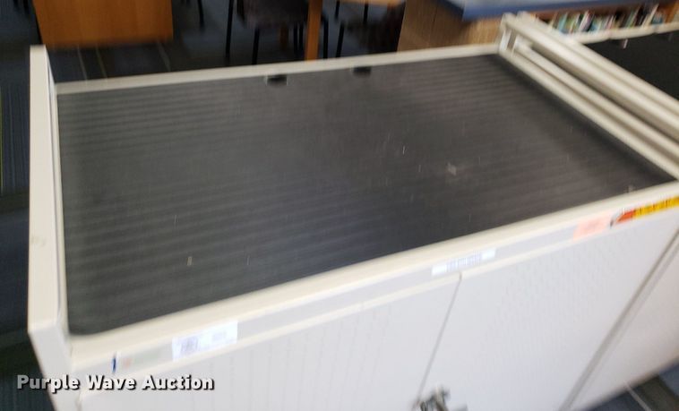 image for item IP9410 (6) charging stations