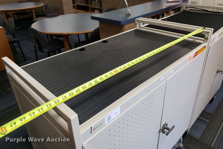 image for item IP9410 (6) charging stations