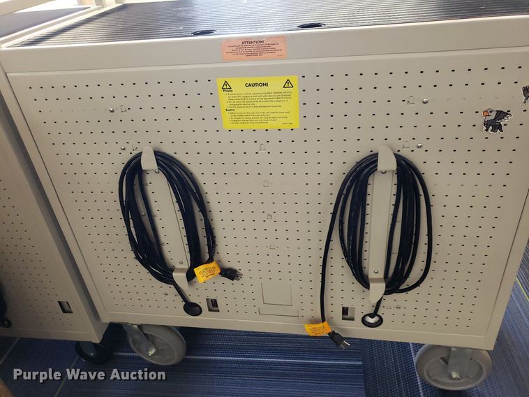 image for item IP9410 (6) charging stations