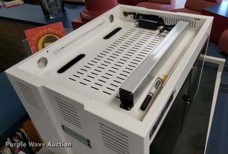 image for item IP9410 (6) charging stations