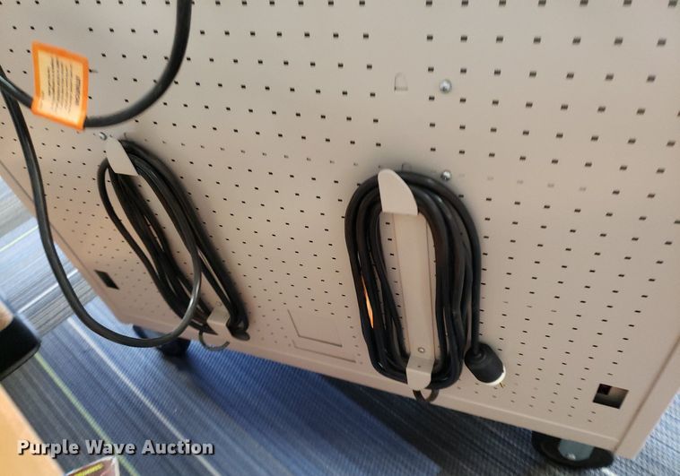 image for item IP9410 (6) charging stations