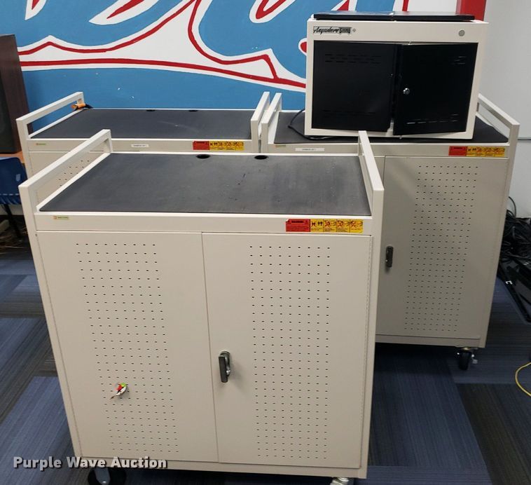 image for item IP9411 (7) charging stations