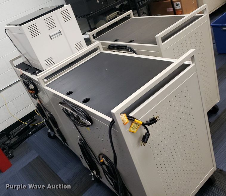 image for item IP9411 (7) charging stations