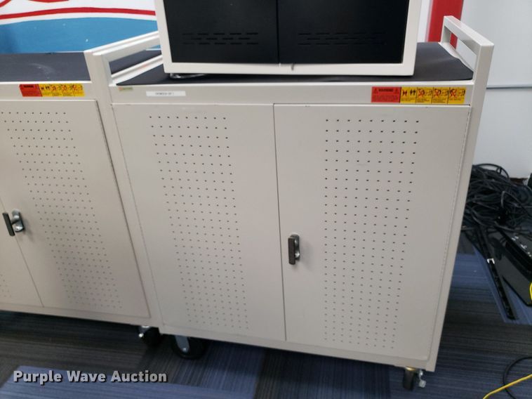 image for item IP9411 (7) charging stations