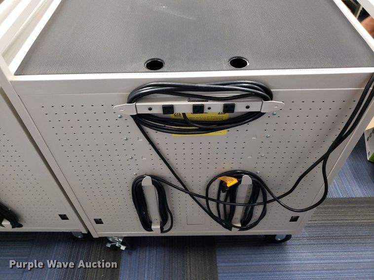 image for item IP9411 (7) charging stations