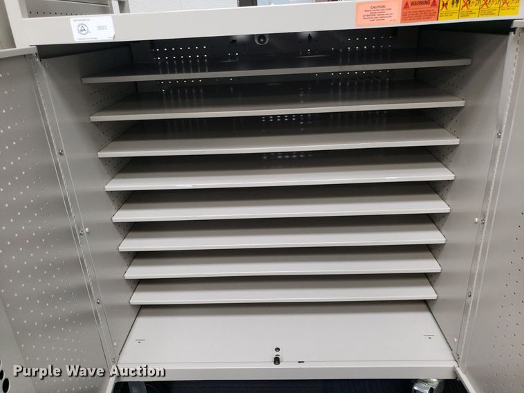 image for item IP9411 (7) charging stations