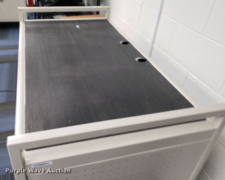 image for item IP9411 (7) charging stations