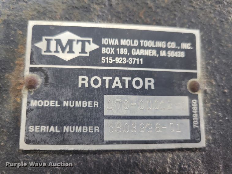 image for item IQ9805 2005 GMC C5500  utility / service truck