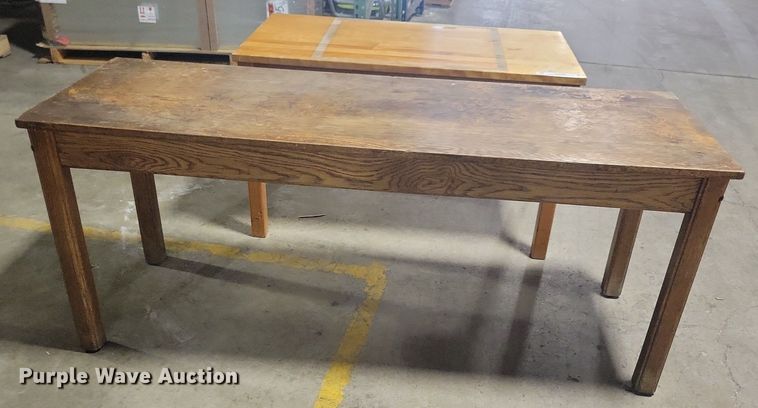 image for item IQ9806 (2) tables