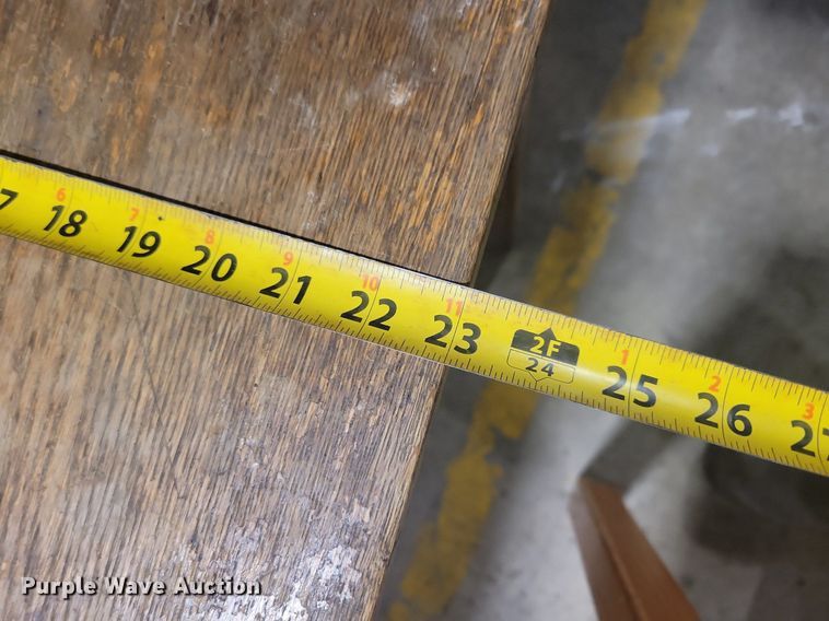 image for item IQ9806 (2) tables