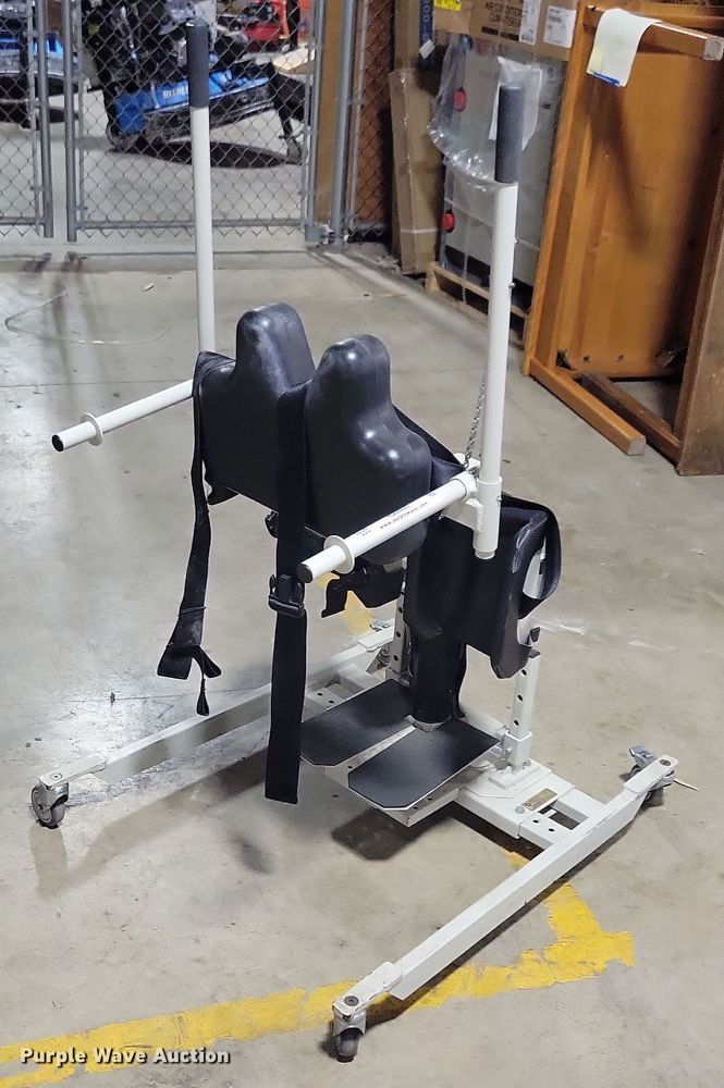 image for item IQ9808 Easy Pivot EP-81  patient lift